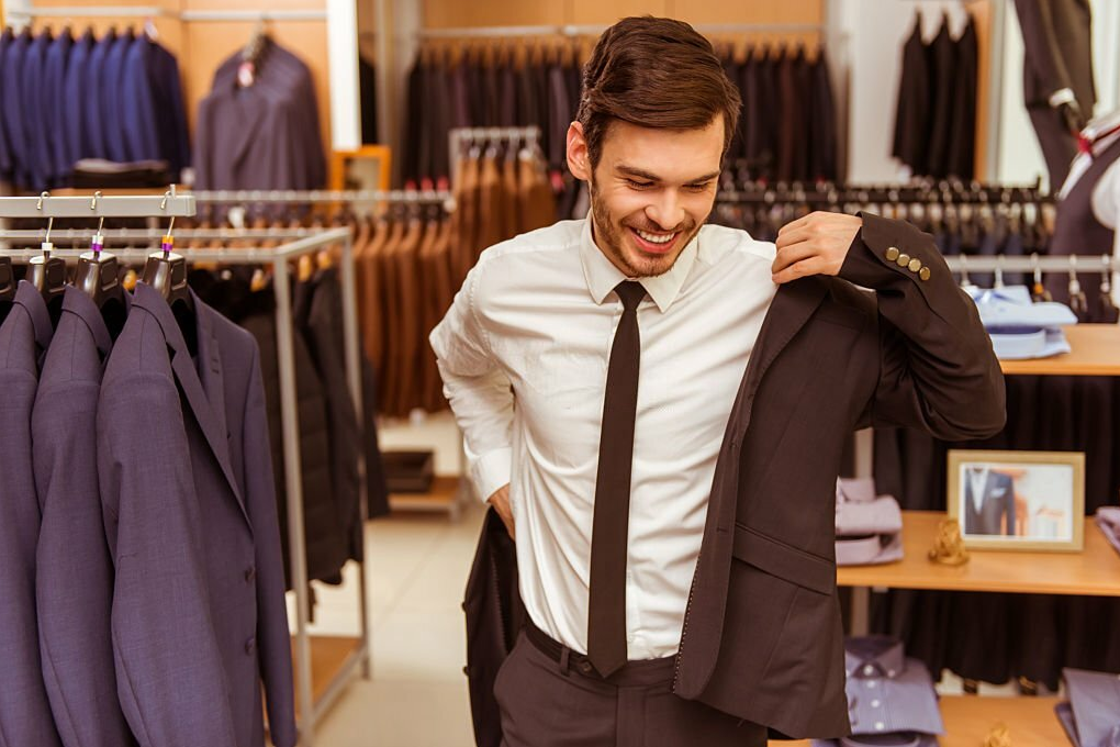 20대 남자 쇼핑몰 erlook 에서 옷 코디네이션과 아이디어 알아보기